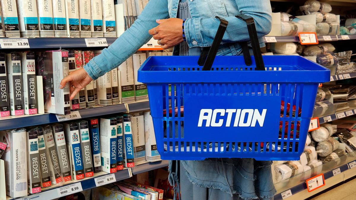 Mañana habrá colas kilométricas en Action para conseguir el organizador plegable para cubiertos y palas de cocinas en el cajón: adiós a las bandejas con separación