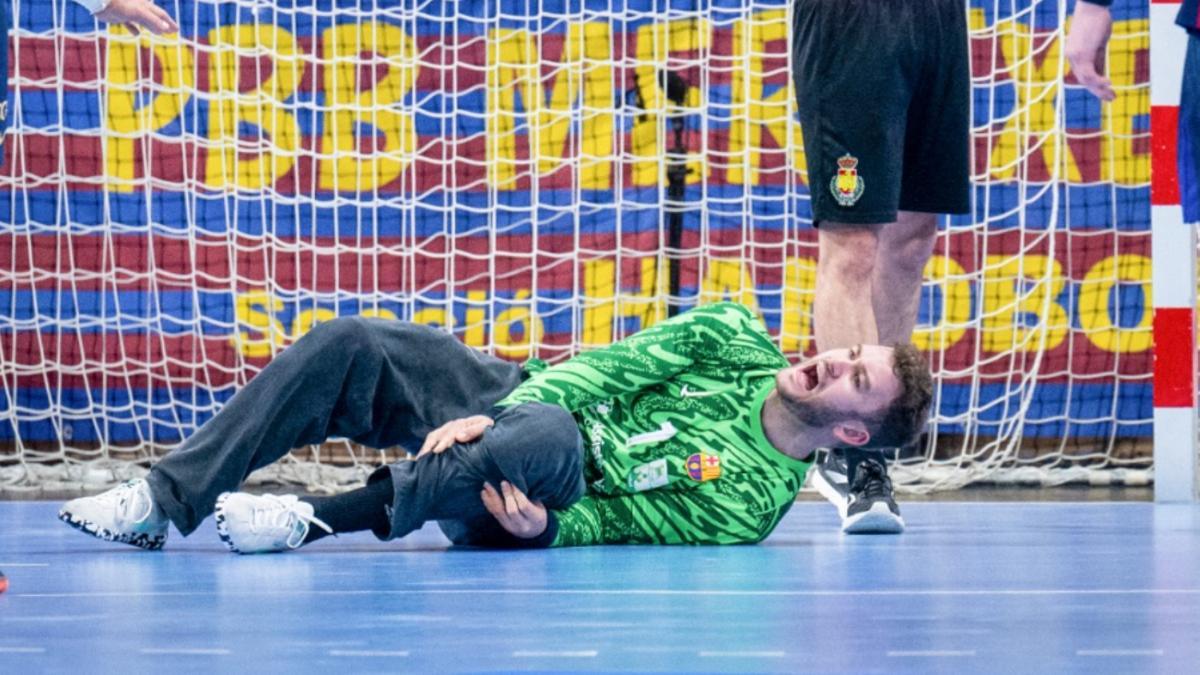 Gonzalo, en el Palau tras lesionarse en la rodilla izquierda