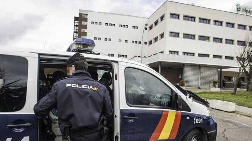 Detenidos ocho familiares de un arrestado por un altercado en el Hospital Infanta Cristina