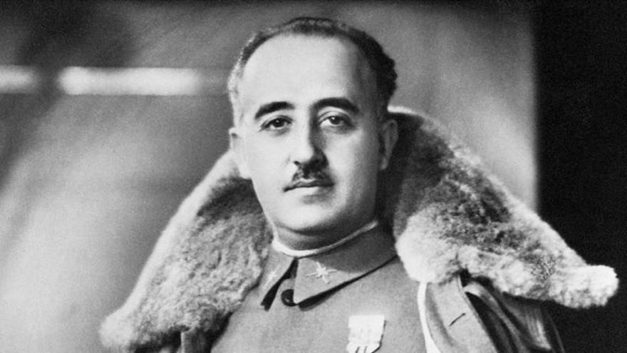 La filla d&#039;un ministre franquista promou la canonització de Franco