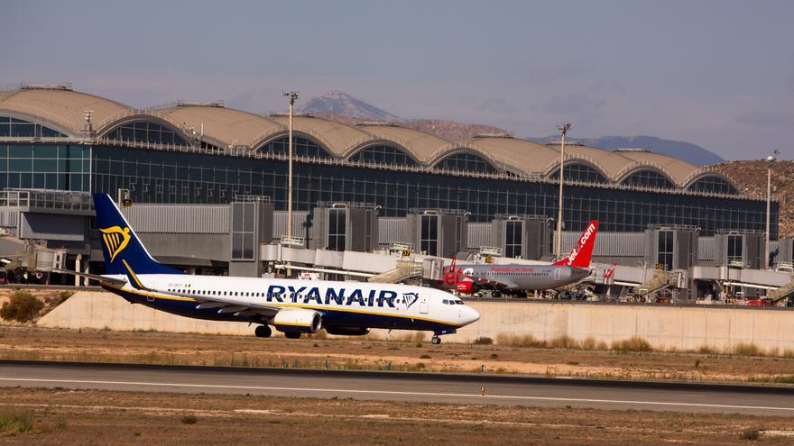 El aeropuerto de Alicante-Elche se integra en un nuevo sistema de control europeo que reduce los retrasos