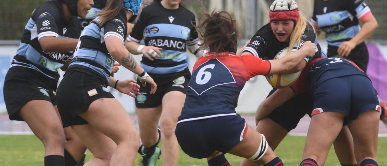 Partido del CRAT de esta temporada en el campo universitario de Elviña.