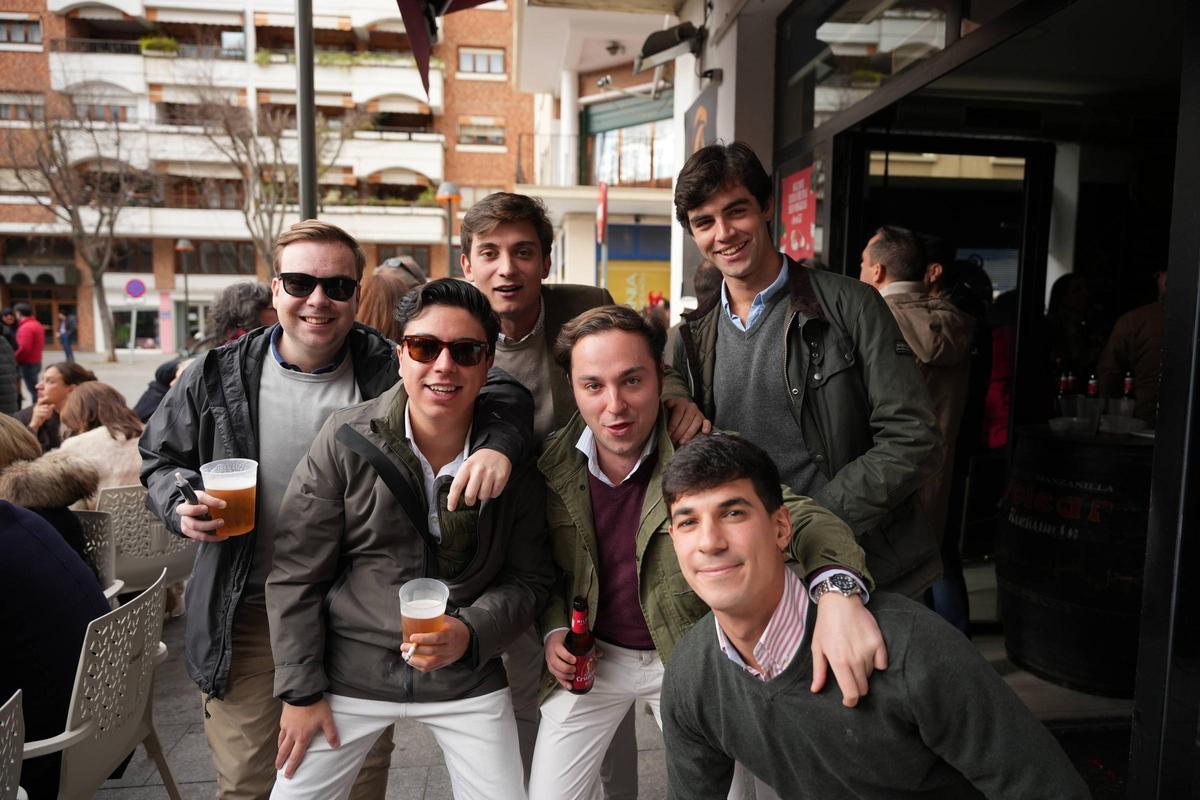 Ambientazo en la Tardebuena de Badajoz, ¡búscate en las fotos!