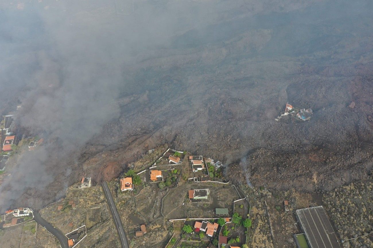 El avance de la lava del volcán de La Palma, a vista de pájaro en el décimo día de erupción