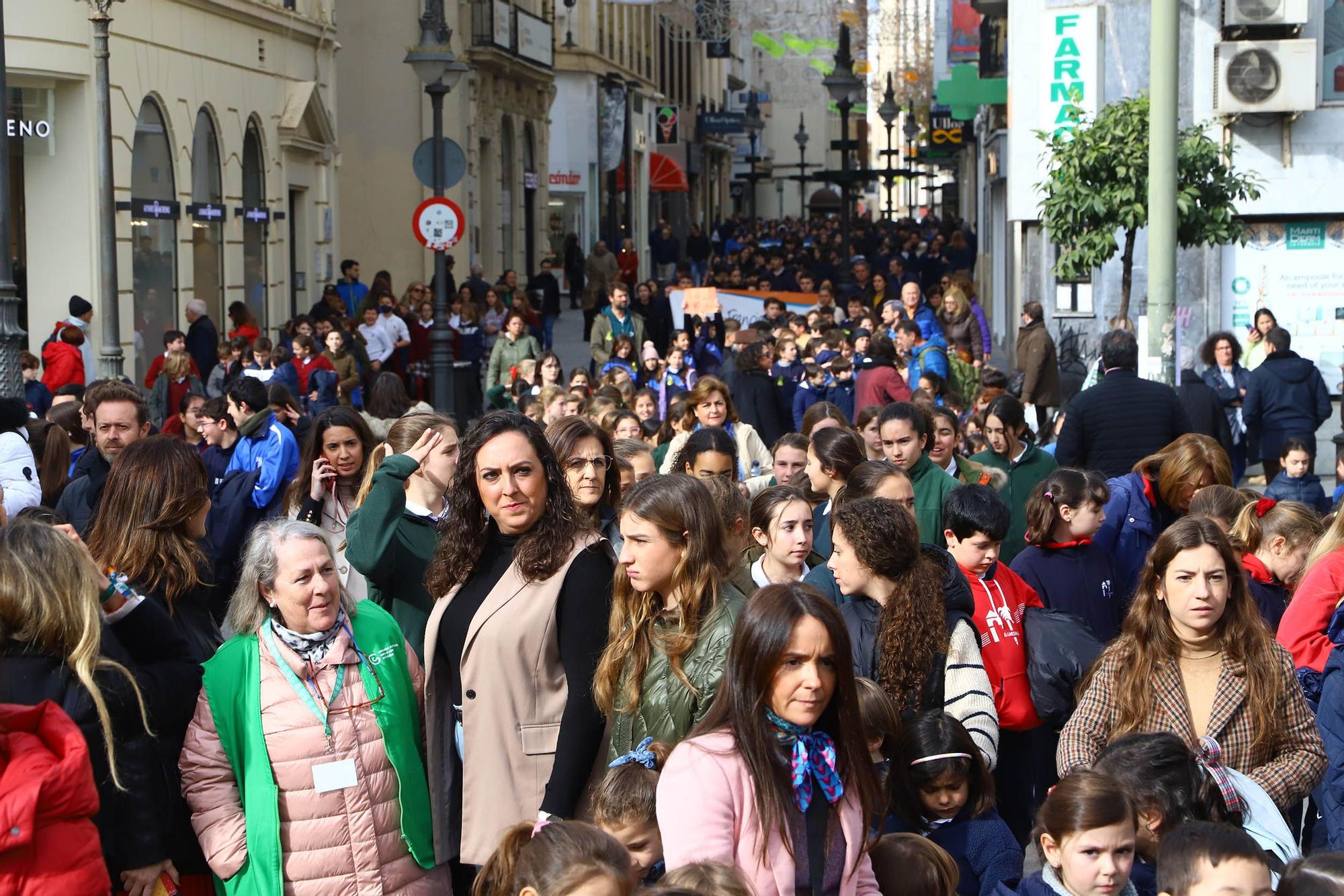 1.100 escolares marchan contra el cáncer