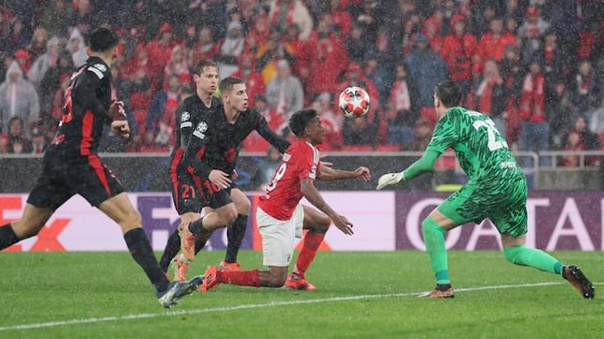 Benfica - FC Barcelona | El doblete de Raphinha