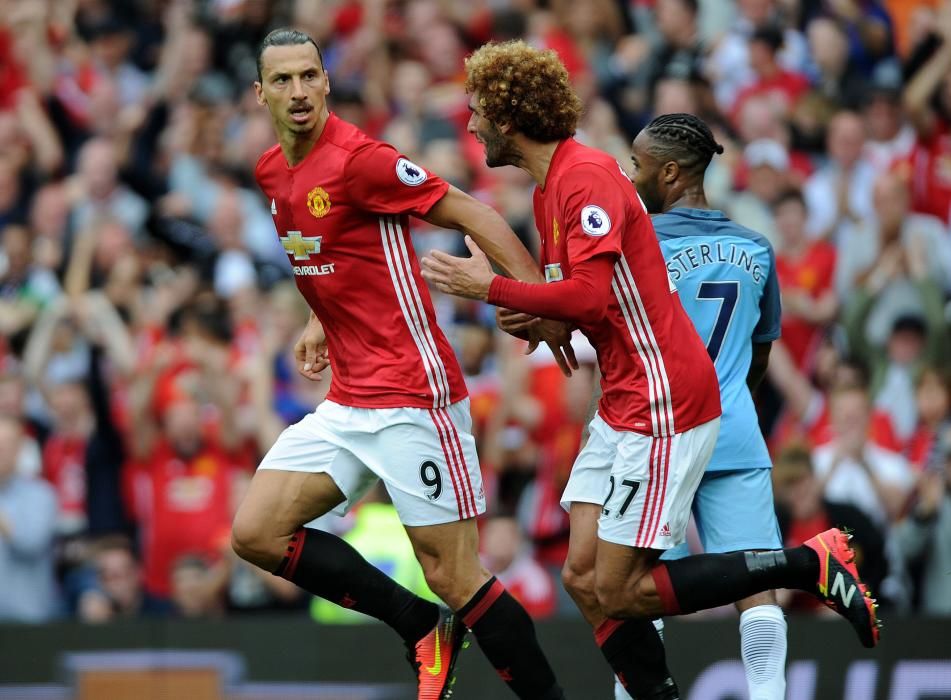 El Manchester City se impuso (1-2) este sábado al Manchester United en el derbi que abría la cuarta jornada de Premier League, en un encuentro marcado por el enfrentamiento entre Mourinho y Guardiola.