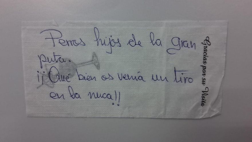 &quot;¡Que bien os venía un tiro en la nuca!&quot;: la violenta amenaza (en una servilleta) que ha recibido el PSOE de Castrillón