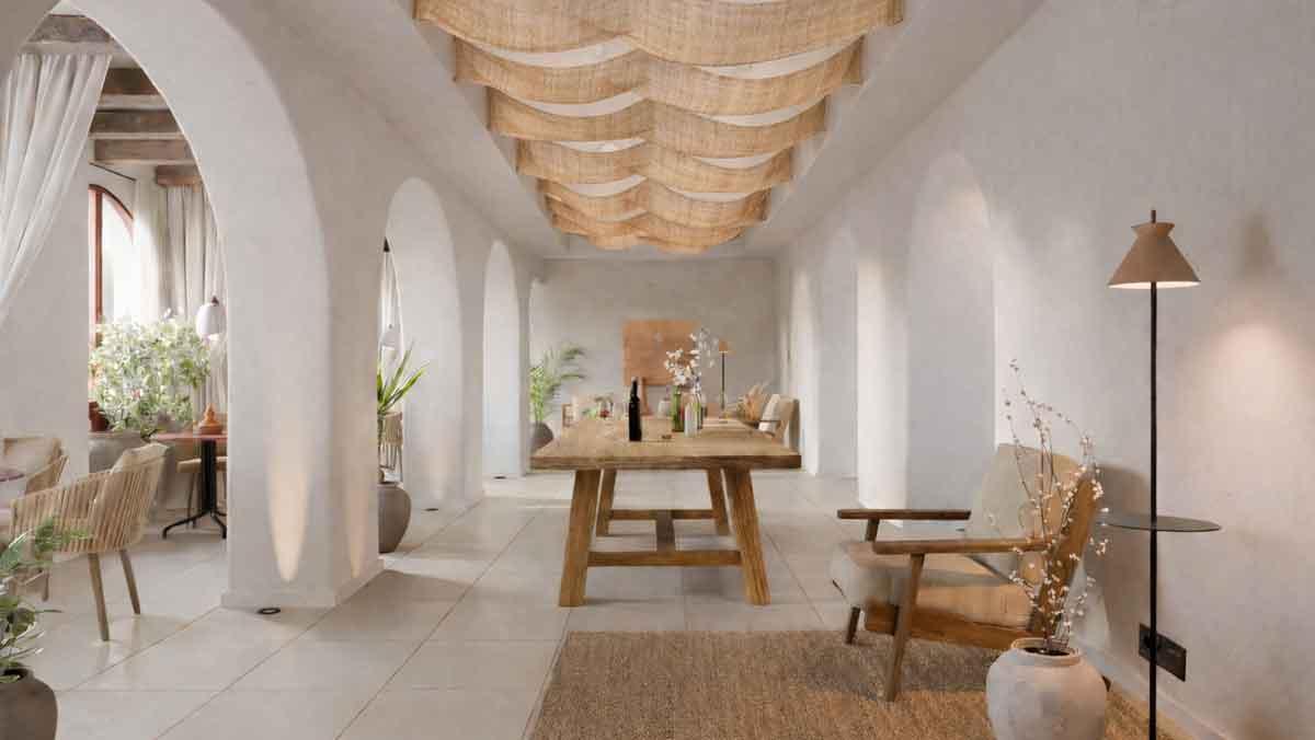 Interior de The Cook Book Hotel, en Calp.