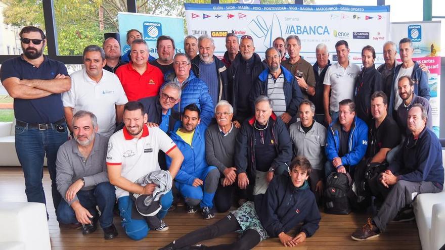 Los patrones de los barcos que participan en la Regata Terras Gauda