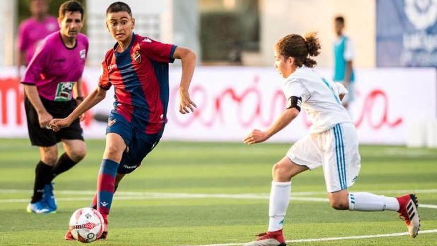 El Levante UD, a un paso de la final de LaLiga Promises