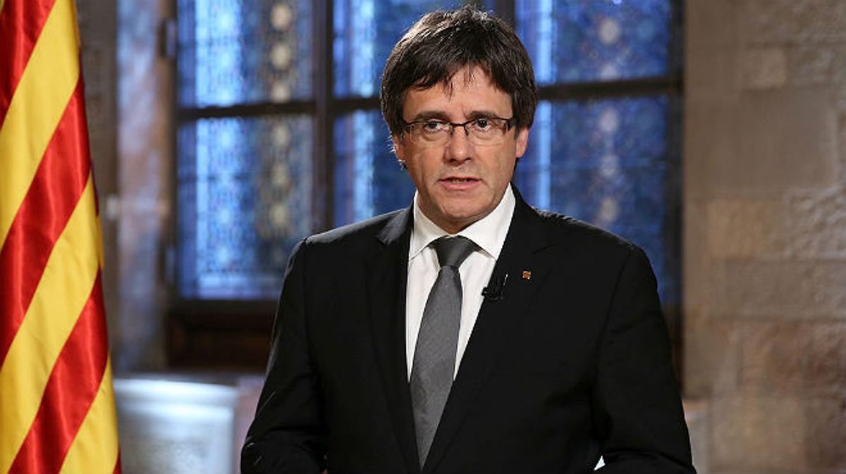 Missatge de Puigdemont a Twitter amb motiu del primer aniversari de la seva presa de possessió com a president.