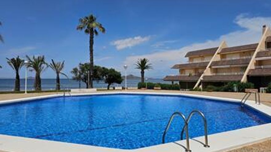 5.600 € Alquiler de piso en La Manga del Mar Menor San Javier (San Javier) 110 m2, 4 habitaciones, 2 baños, 51 €/m2, 1 Planta...