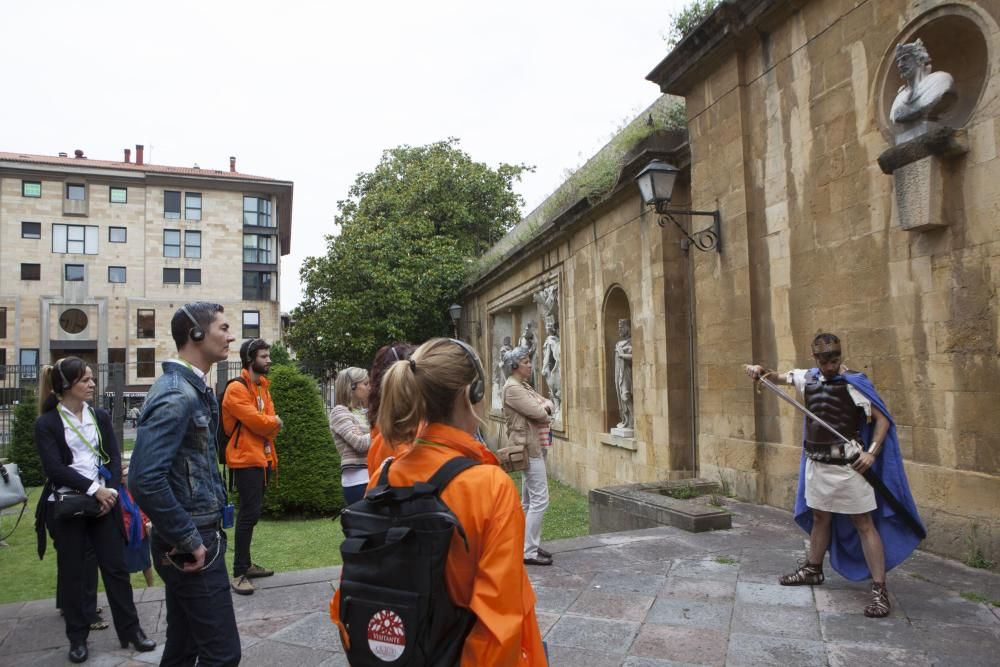 Visita guiada y teatralizada al Jardín de los Reyes Caudillos