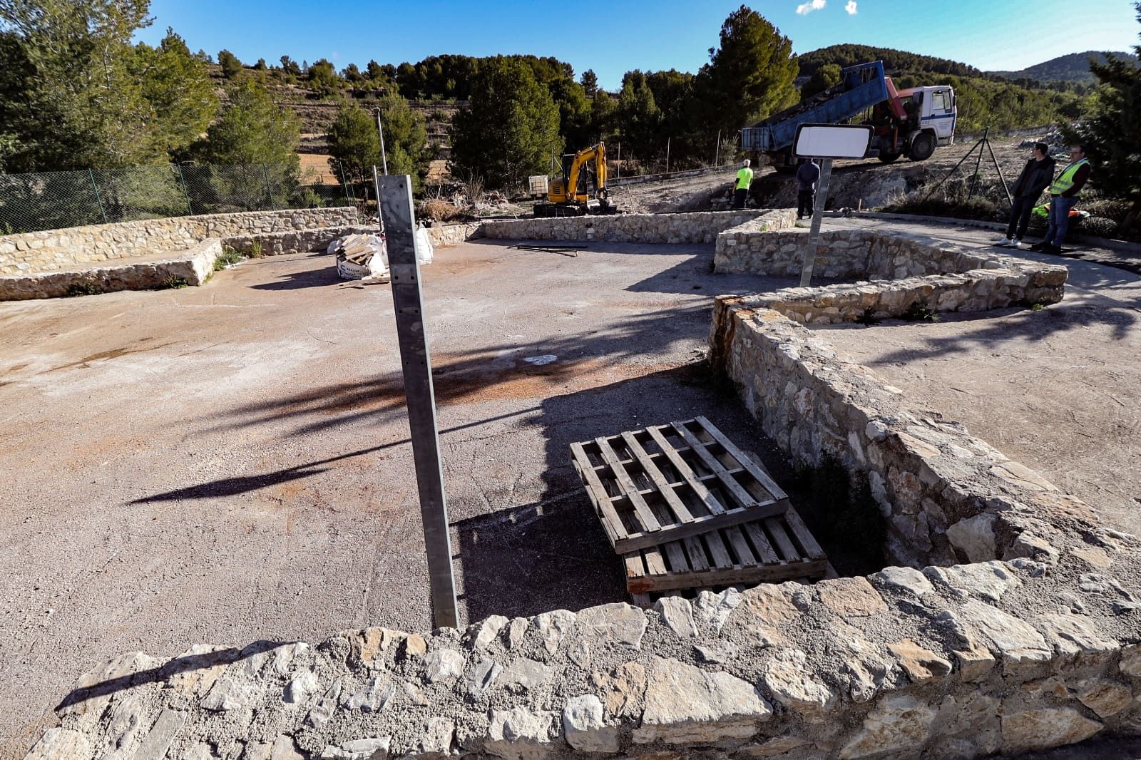 Recta final de las obras de mejora de los ecoparques de Torremanzanas y Benilloba, del Consorcio Terra y Prezero