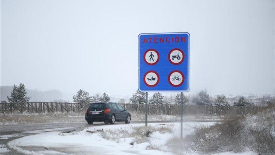 El temporal se recrudece en Aragón con 45 tramos de carreteras con nieve
