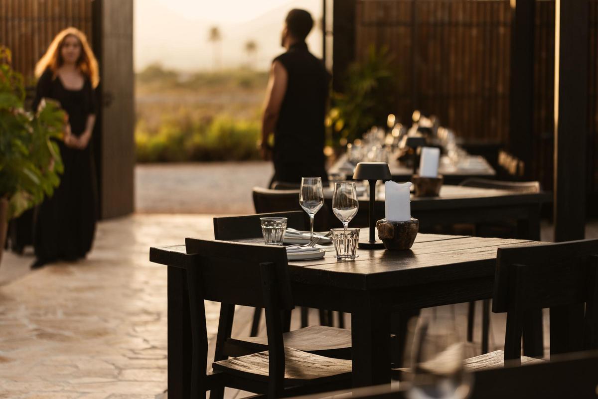 Un restaurante para cenar bajo las estrellas en Ibiza.