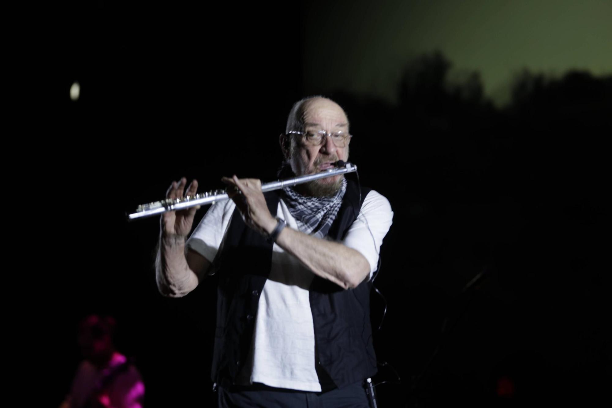 La banda británica Jethro Tull actúa en el Auditorium de Palma