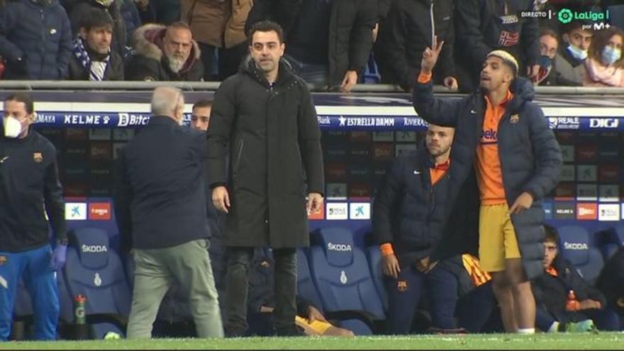 Catalan derby | Araujo's controversial gesture with Espanyol