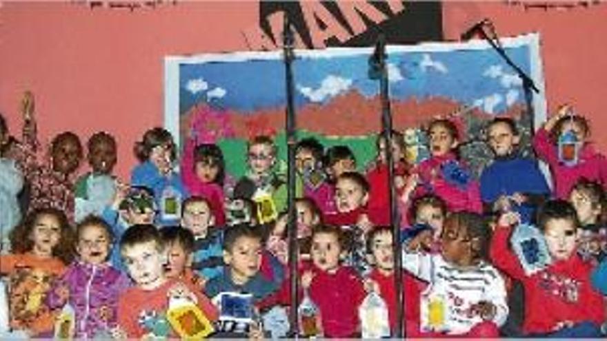 L&#039;escola Valldaura celebra el seu concert de Nadal a la sala de festes Màrius