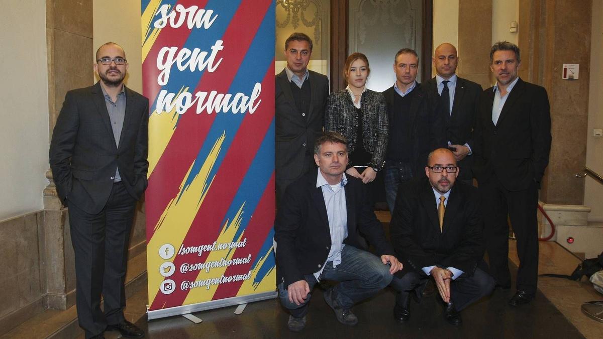 Padre y tío de Pau Víctor, en la precandidatura de Jordi Farré