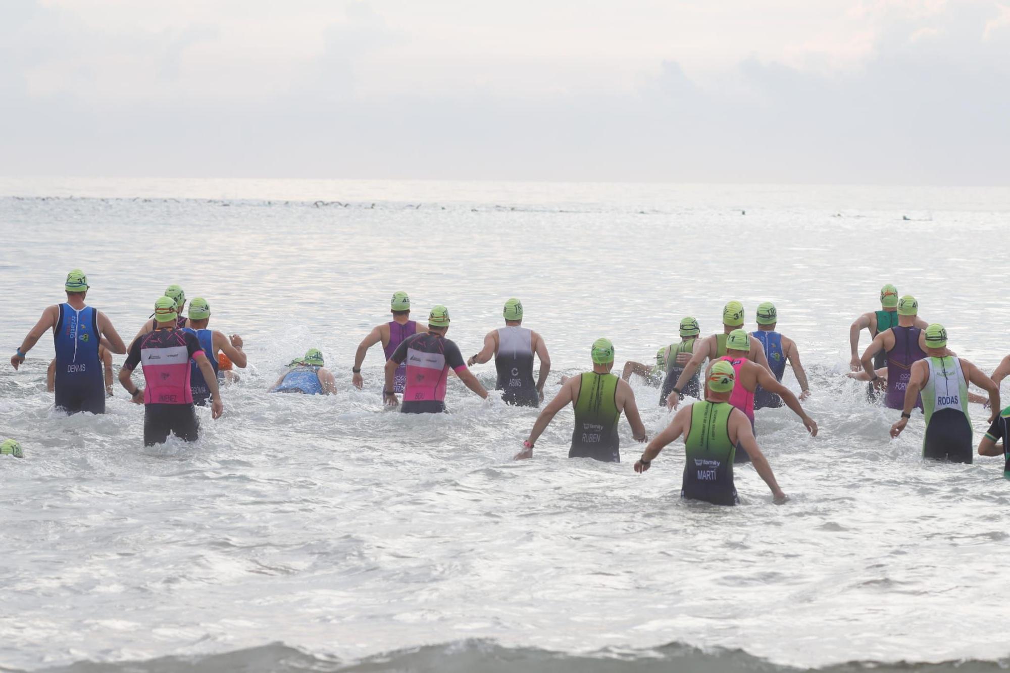 Búscate en el III Triatló de València - Playtja de la Malvarrosa