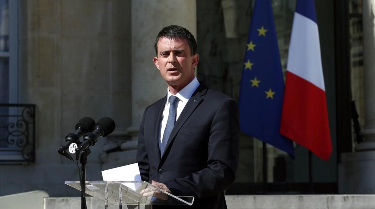 mbenach34706772 french prime minister manuel valls speaks to media after a s160715173737