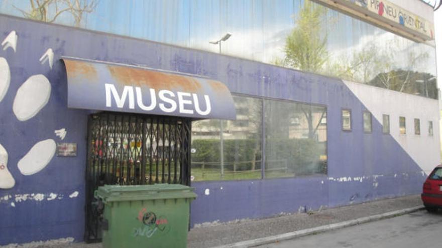 La porta del museu roman tancada des de l&#039;estiu del 2010.