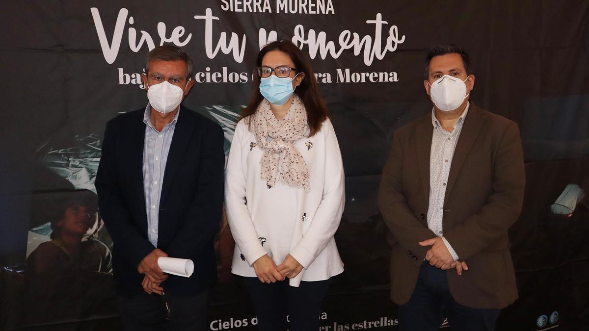 Manuel Leyva, Inmaculada Silas y José Ignacio Expósito, antes de las jornadas.