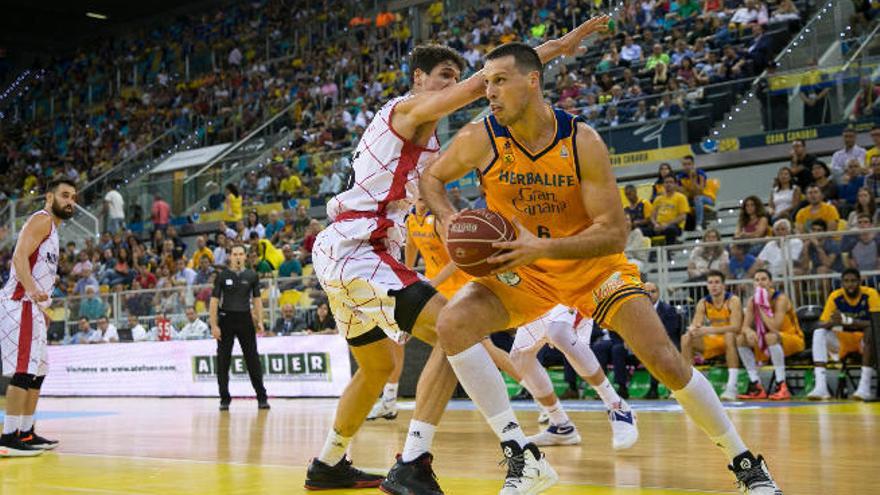 Planinic y González, en uno de los partidos de esta temporada.