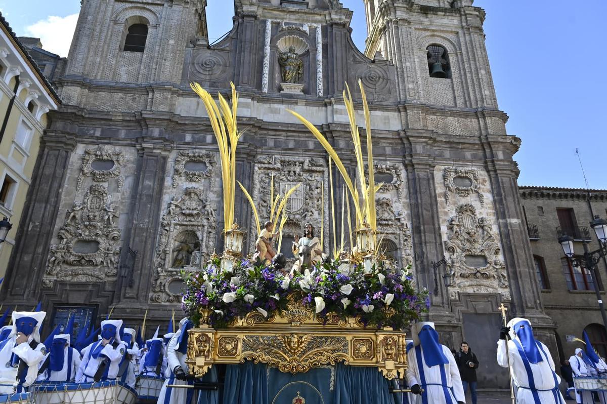 En imágenes I Procesión de Domingo de Ramos en Zaragoza En imágenes I Procesión de Domingo de Ramos en Zaragoza