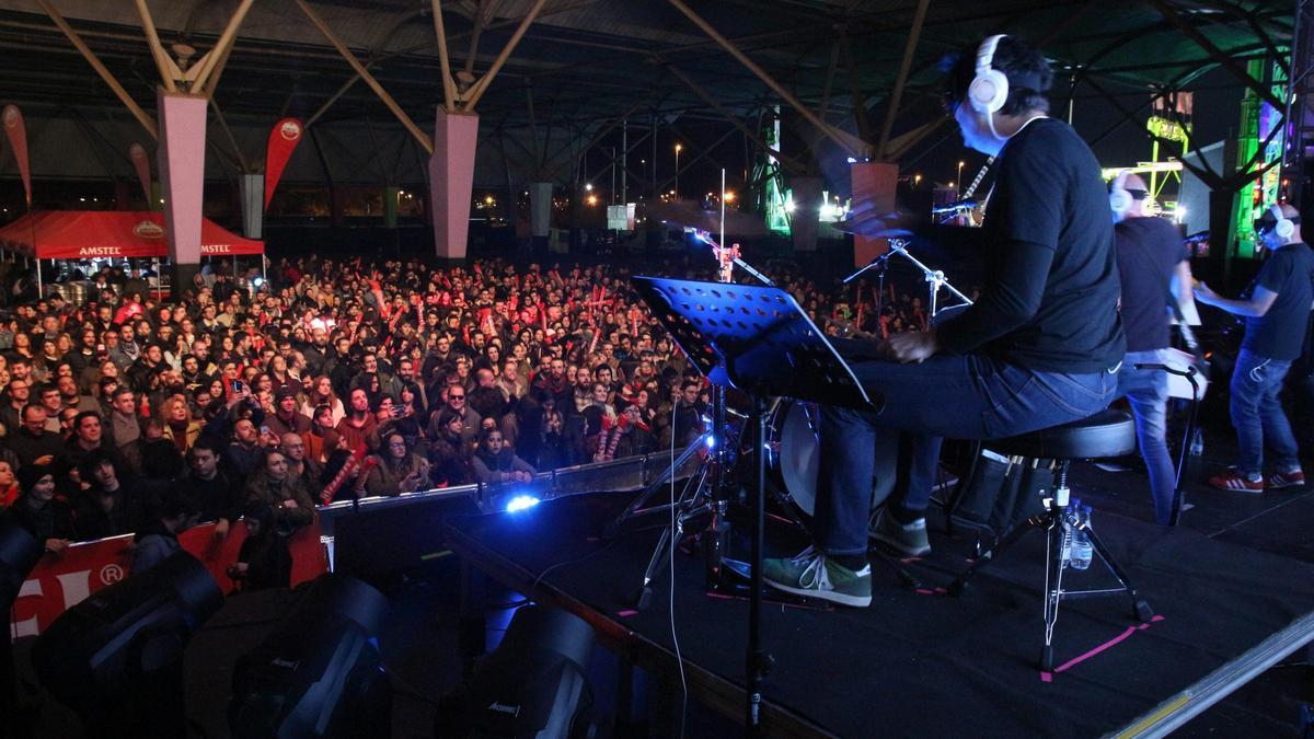 Imagen de archivo de un concierto en las fiestas de la Magdalena de Castelló.