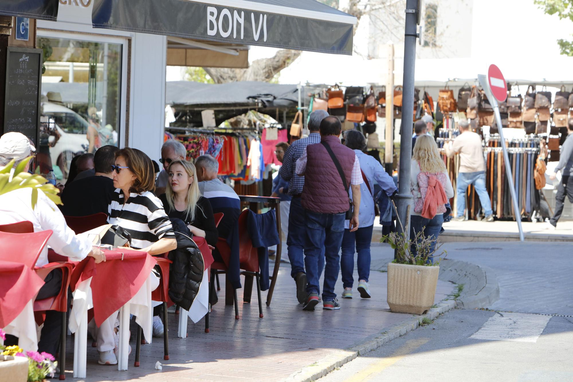 Sonne, Tram, Eis essen: So genießen die Mallorca-Urlauber die Stimmung in Port de Sóller