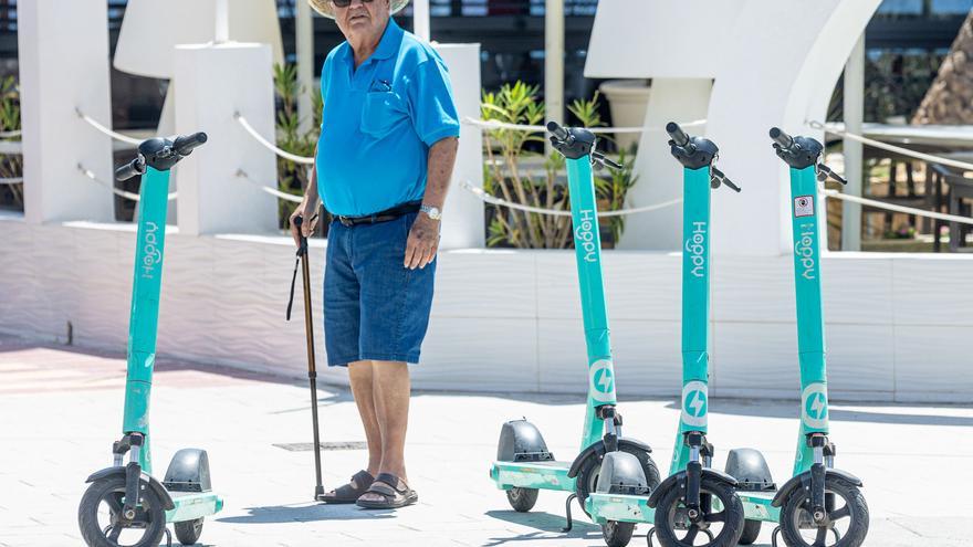 Los patinetes toman El Campello