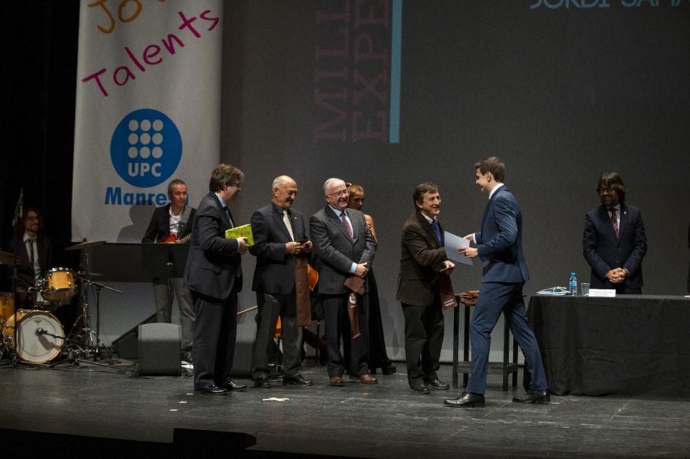 La UPC Manresa celebra la graduació dels 113 estud