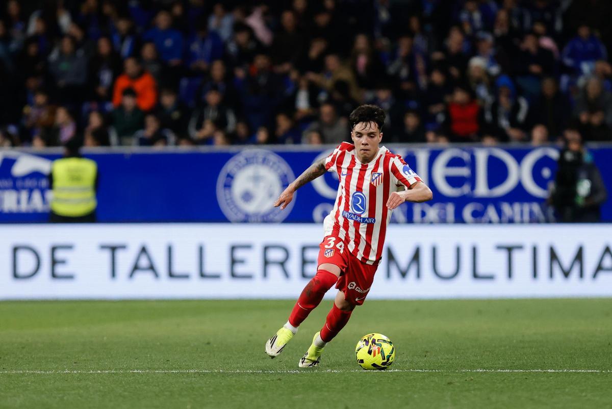 Julio Díaz, en su debut como jugador del Atlético de Madrid, el pasado sábado en el Carlos Tartiere de Oviedo.