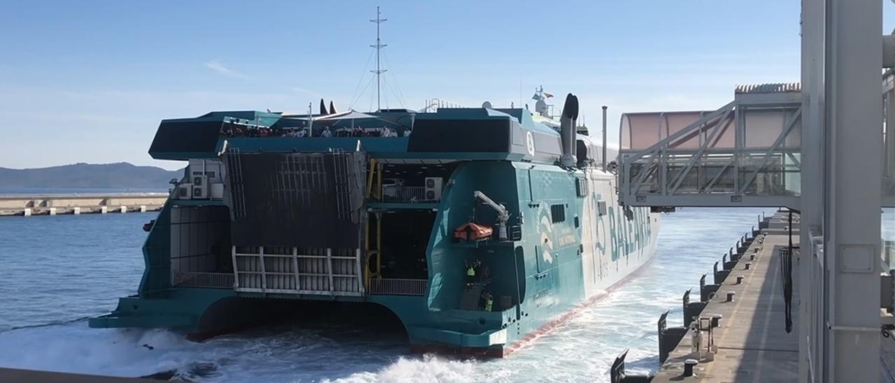 La nueva estación marítima de Ibiza empieza a funcionar con casi tres años de retraso