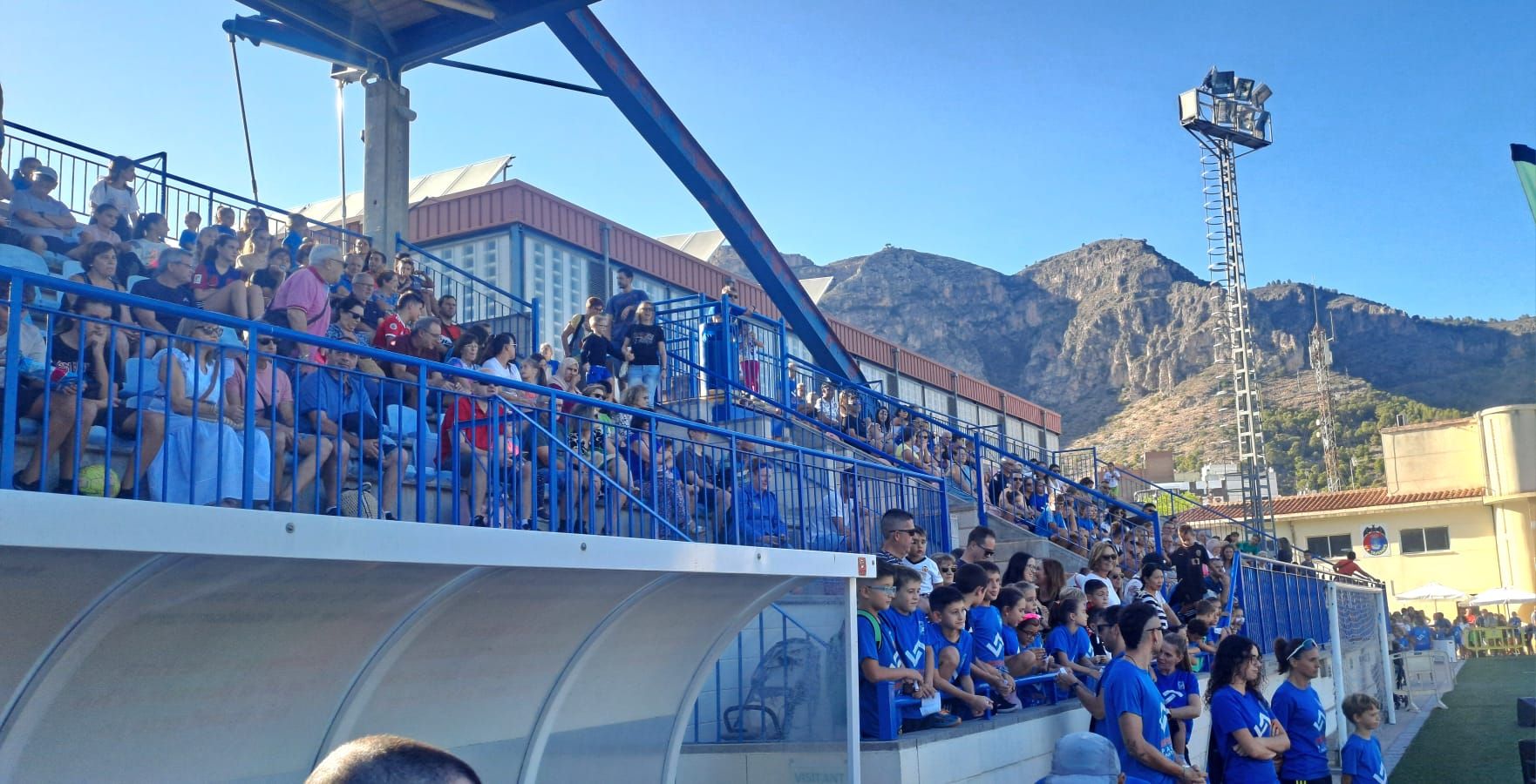 Jornada de atletismo popular en las Festes Majors de Tavernes de la Valldigna