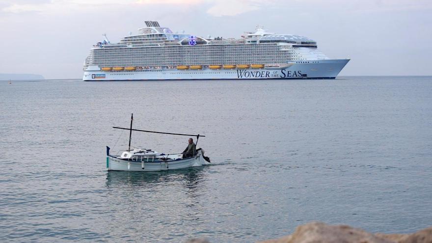 Llega a Palma el 'Wonder of the Seas', el crucero más grande del mundo