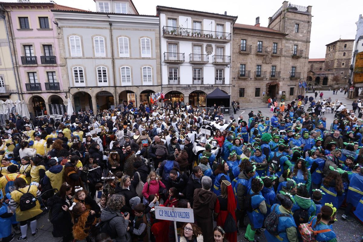 DESFILE DE ESCOLINOS DE 2025