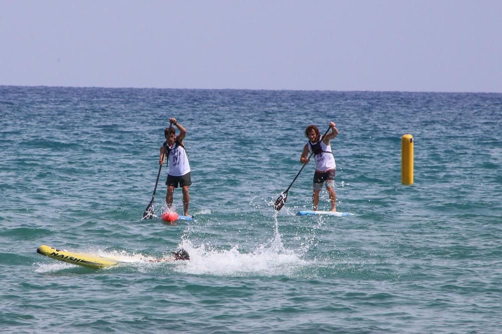 Por mar, de pie, y a remo en Torrevieja