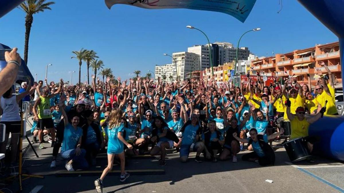 Cursa de la dona carregada de solidaritat