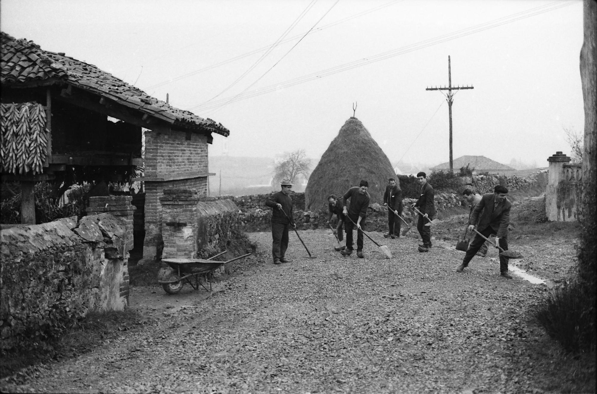 Sestaferia para arreglo de caminos. h. 1970.