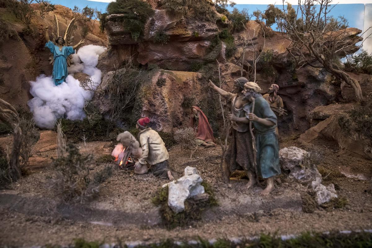 El belén del claustro de Sant Antoniet abre sus puertas a la Navidad