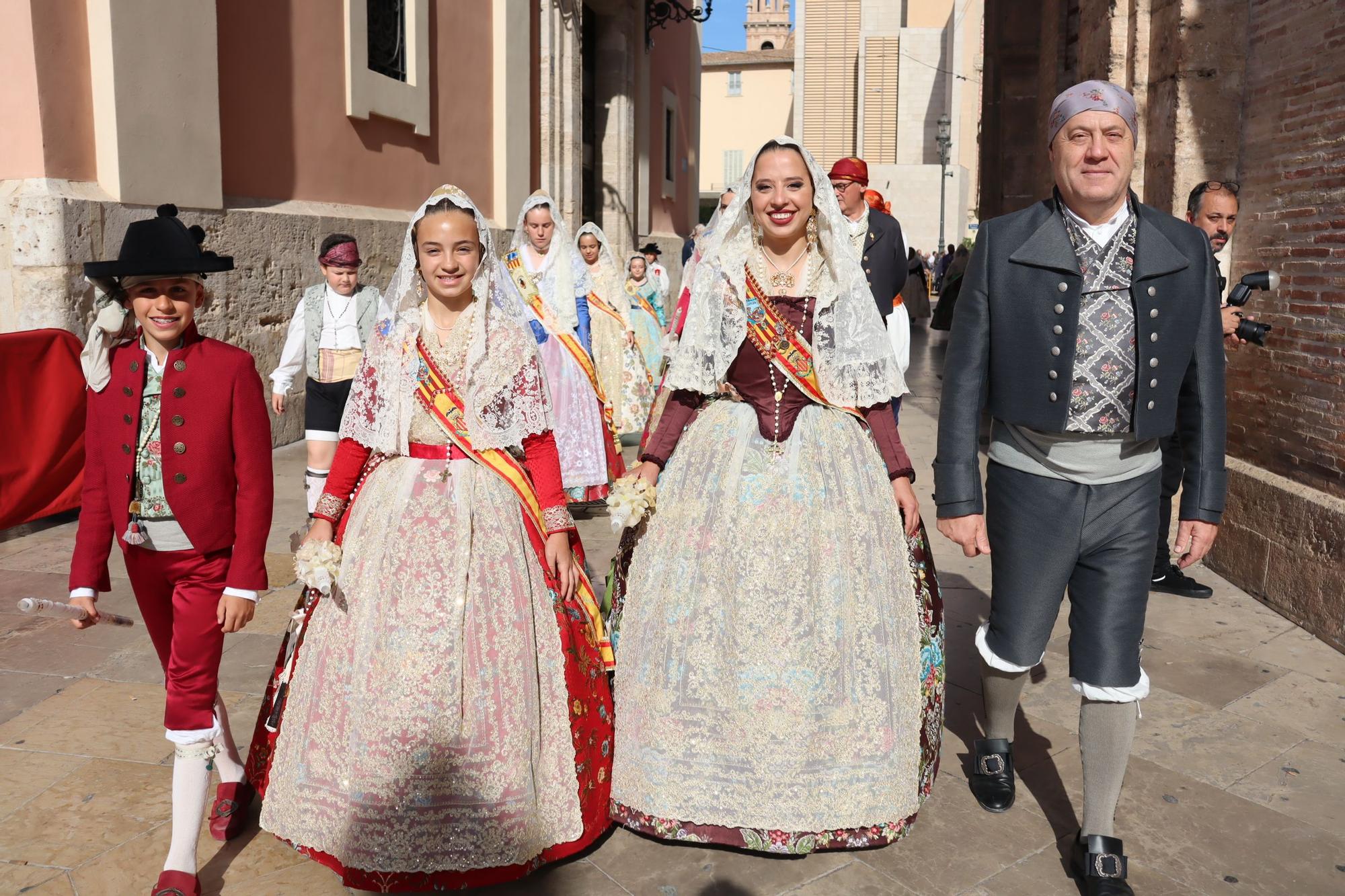 Las comisiones de falla en la Procesión de la Virgen (4/5)