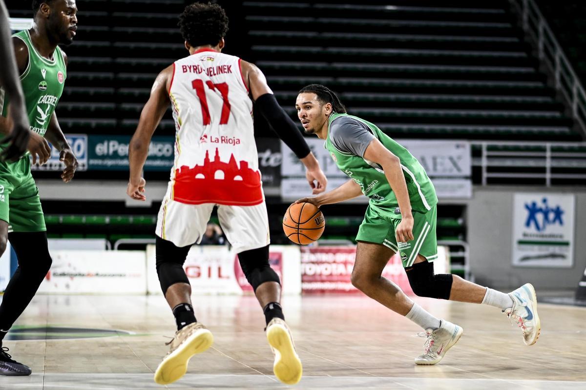 Fotogalería | Las imágenes del Cáceres Patrimonio - Logrobasket
