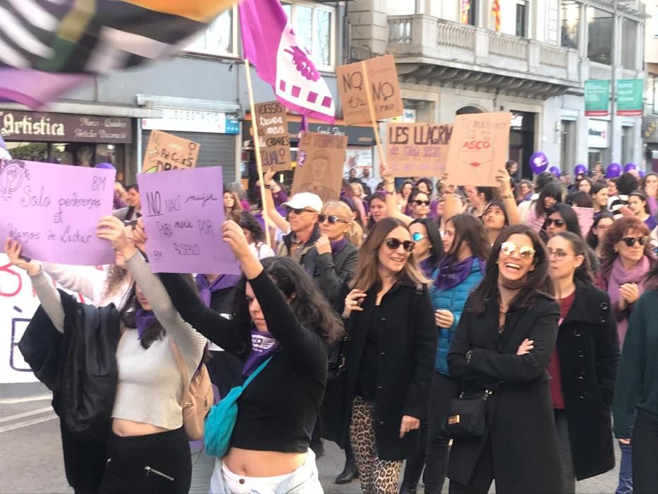 Manifestació sindical a Girona de la vaga del vuit de març