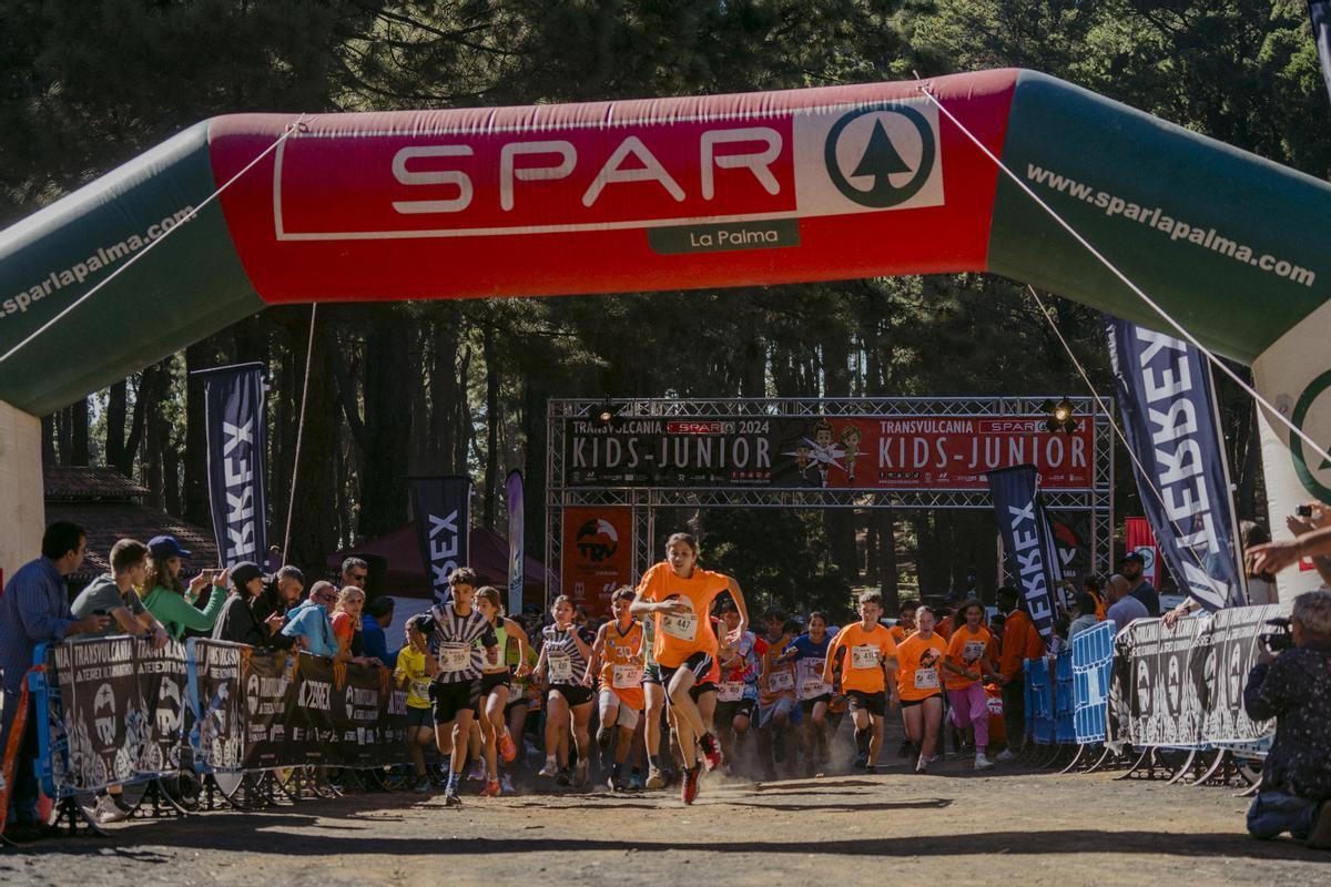 Salida Transvulcania Kids Junior Spar La Palma.jpeg