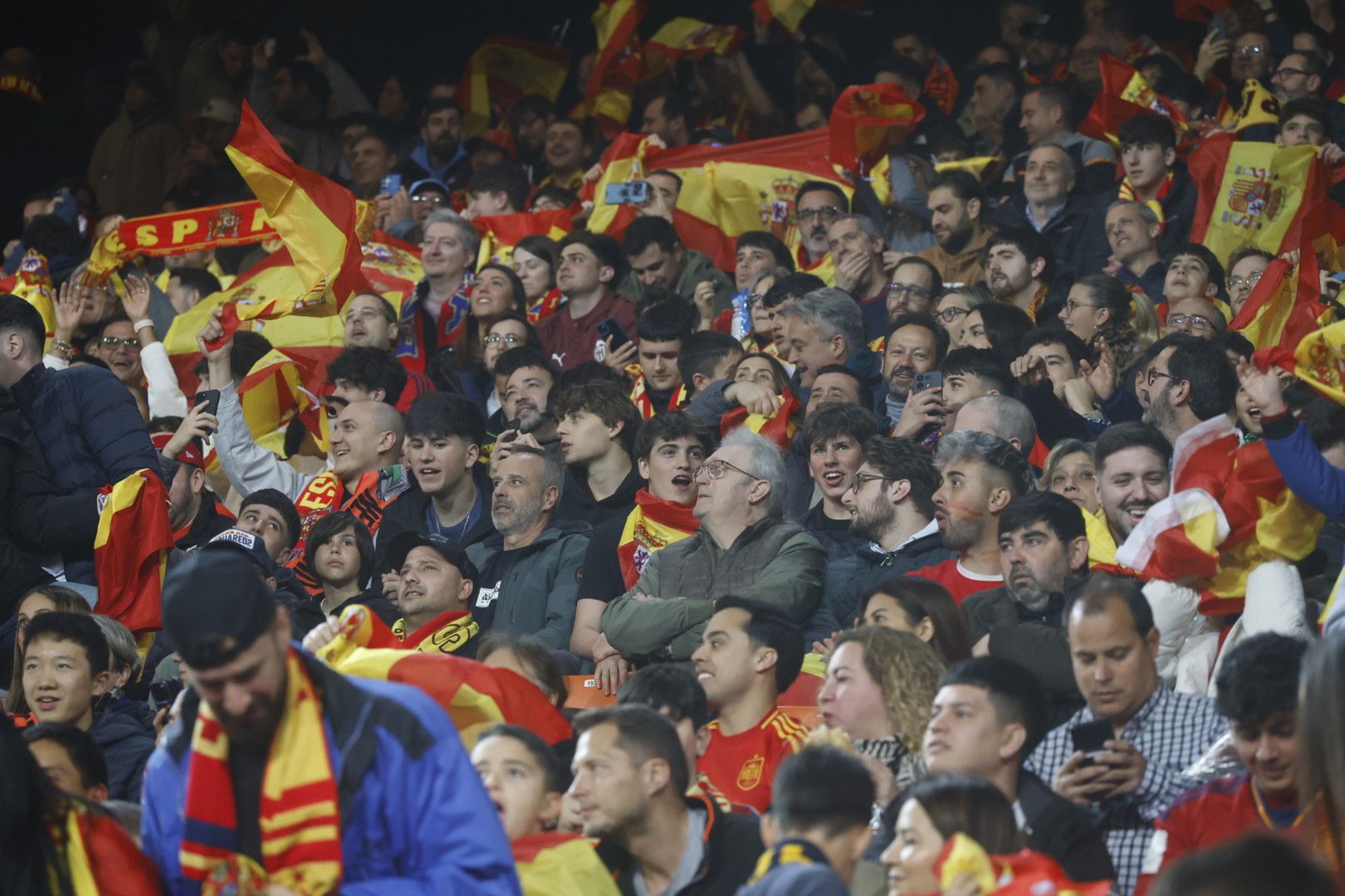 España - Países Bajos: Búscate en la grada de Mestalla