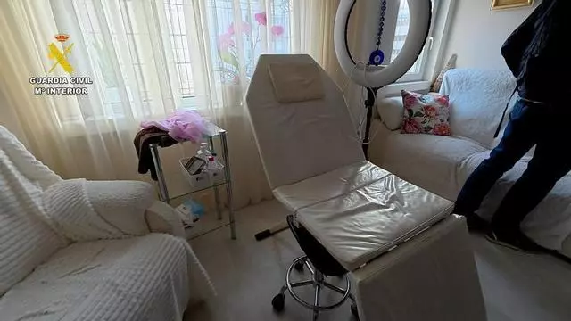 Desmantelan 3 clínicas estéticas ilegales que ofrecían tratamientos de bótox a 150 euros